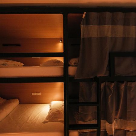 Sylvis Hostel Chiangmai Chiang Mai Bagian luar foto