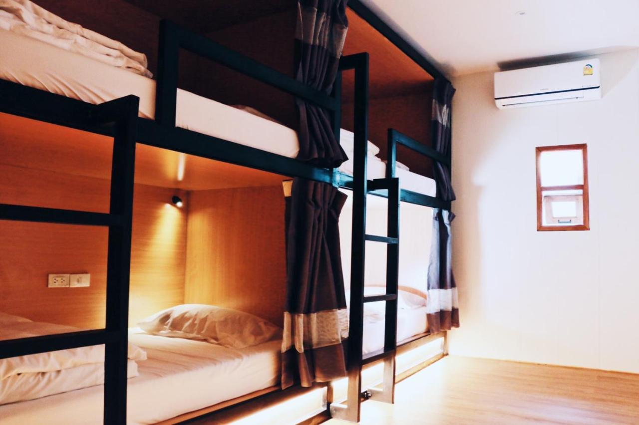 Sylvis Hostel Chiangmai Chiang Mai Bagian luar foto